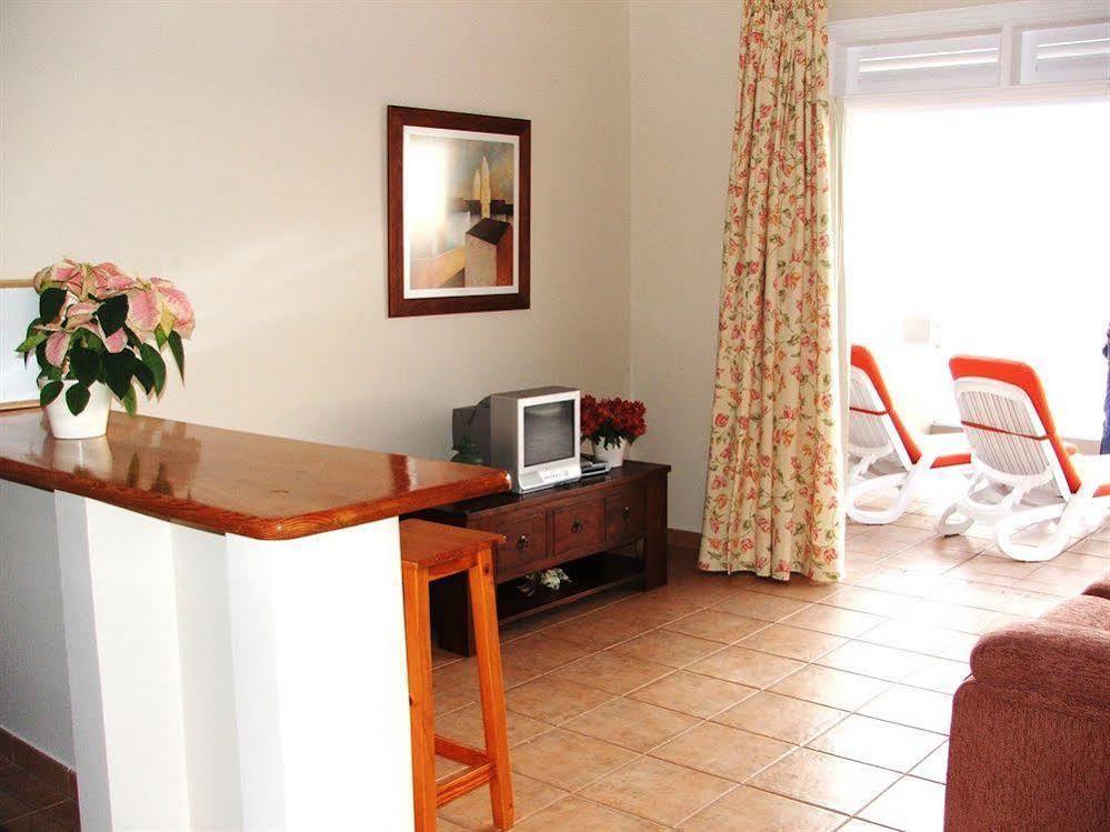 La Muralla Apartamentos Puerto De Naos エクステリア 写真